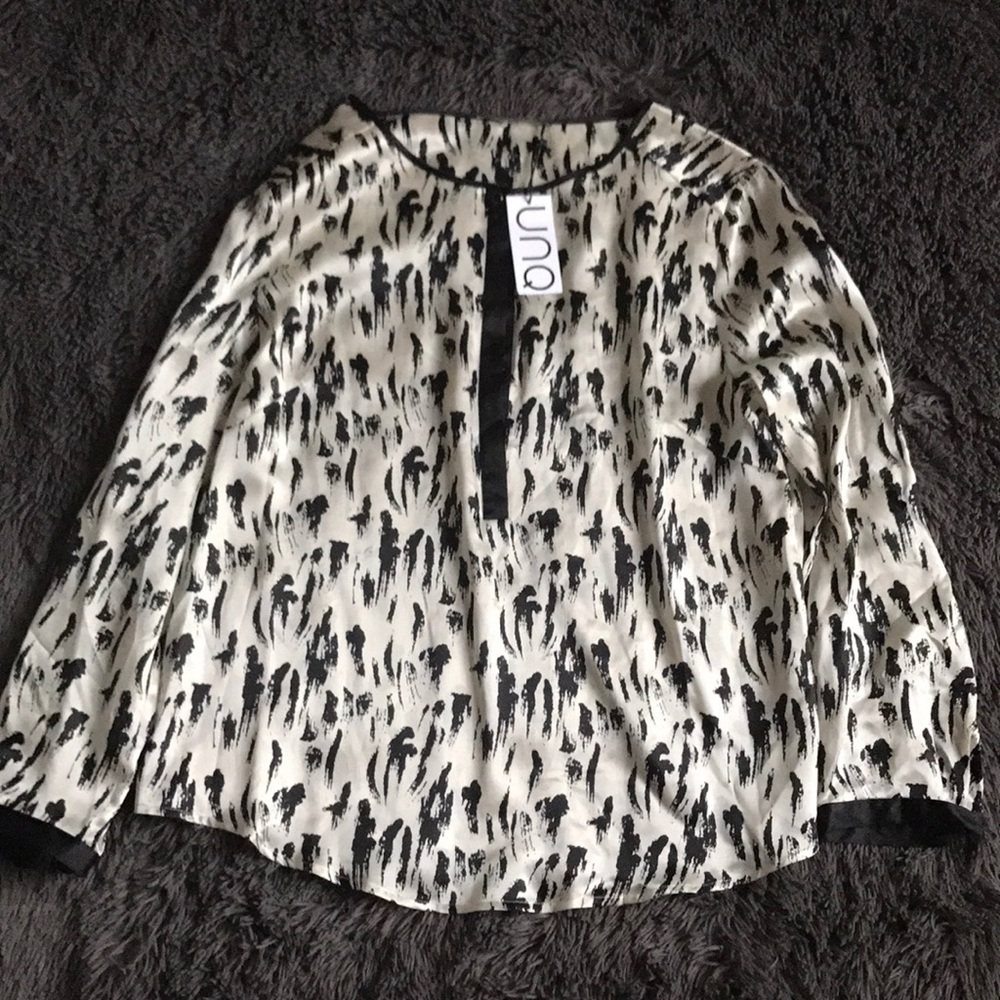 New Women's Silk white and black shirt UNQ